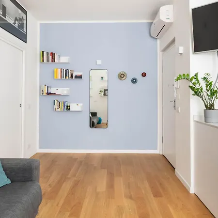 Corner 15 - 5 Min Dalla Stazione ミラノ