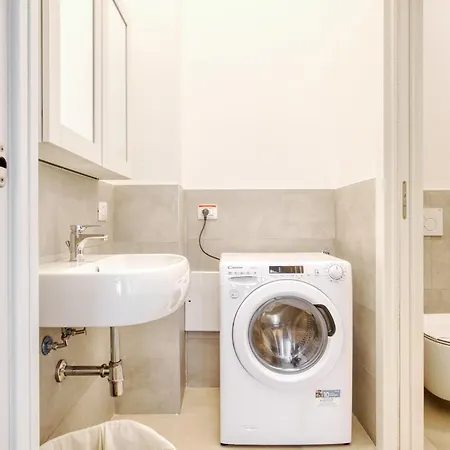 Just Urban Stays - Bilocale Moderno Navigli - Metro M2