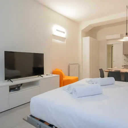 Goldoni House 6 Duomo M5 A Few Steps Away From The Subway