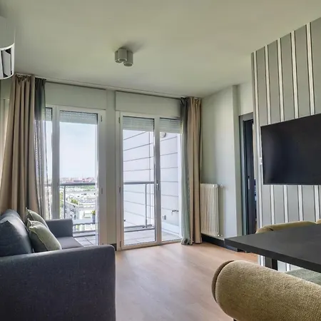 Skyline House - Free Parking & Terrace Lejlighed Milano