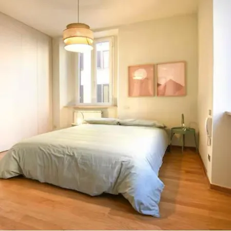 Apartament Corso Genova Apartment, Navigli Area, Center *