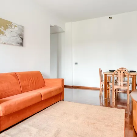 Domusmi Jenner 23 Διαμέρισμα