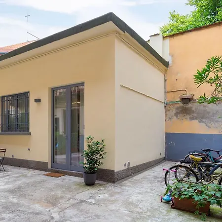 Loft Moderno Con Patio Privato A 100m Dalla Metro - La Taniere Appartement