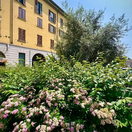 La Milanesina Apartament *