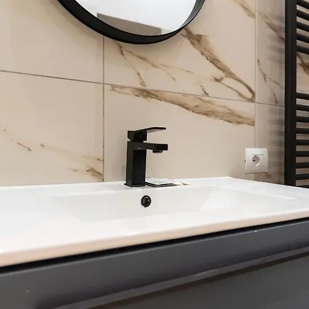 Youhosty - Montegani 2 Milano