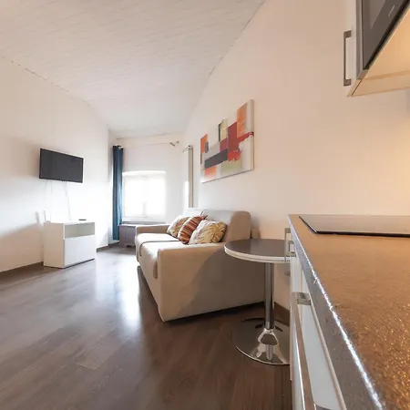 Apartament Cozy In Porta Genova - Via Vigevano *