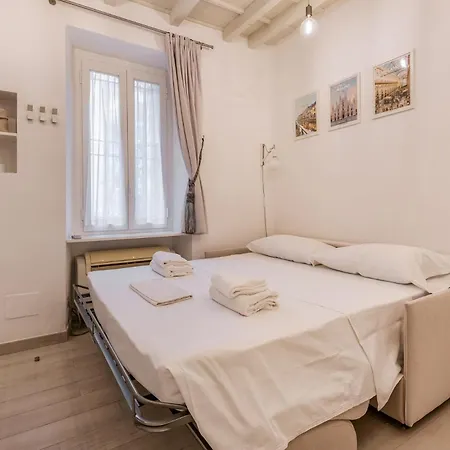 Daire Uni Cattolica Via Novati 2 Pax Wi-fi *