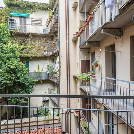 Daire Uni Cattolica Via Novati 2 Pax Wi-fi