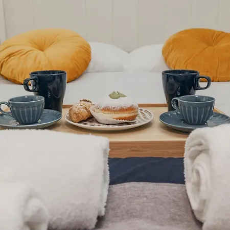 Modern&elegant Double Flat - 15 Min Duomo Apartment *