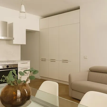 Serendipity - Porta Romana Apartment