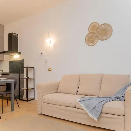 New Exclusive Fondazione Prada Tram To Duomo Διαμέρισμα Μιλάνο