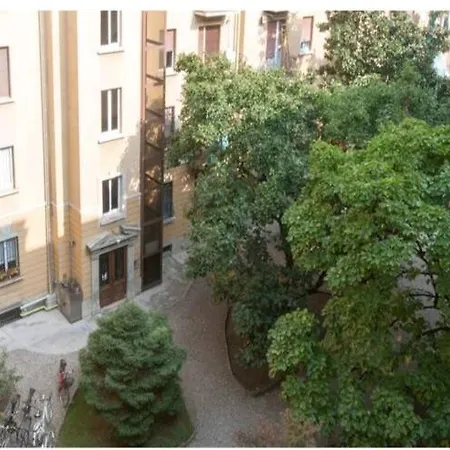 Frida House ميلان