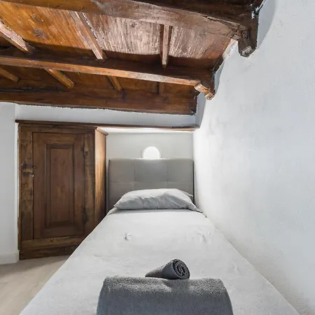 White - Duomo - 6 Posti Appartement *