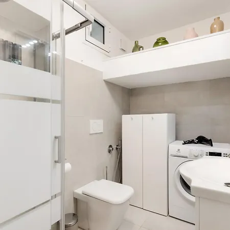 Linate Susa M4 - Oasi Chic Airport 15 Min Apartment *