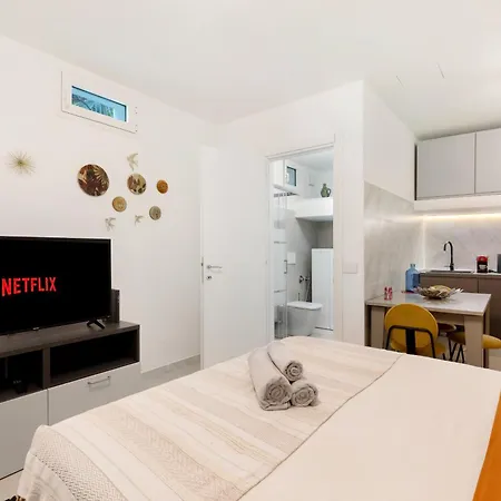 Linate Susa M4 - Oasi Chic Airport 15 Min Apartment Mailand