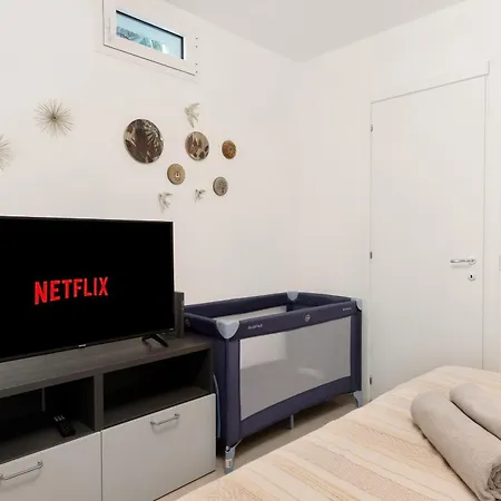 Linate Susa M4 - Oasi Chic Airport 15 Min Apartment