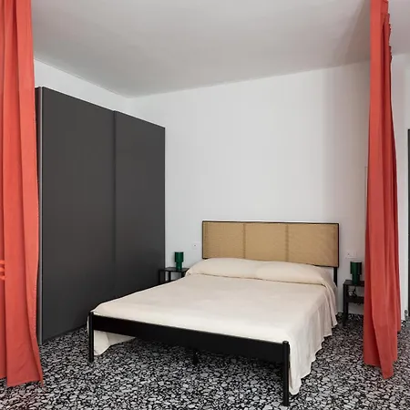 Guesthost - Mm2 Udine - Lovely *