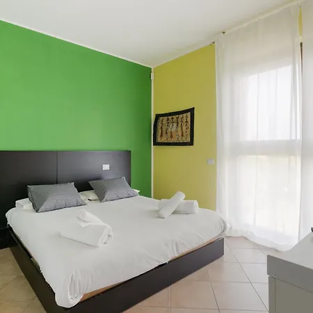 Daire Guesthost - Bisceglie M1 Balcony Milano