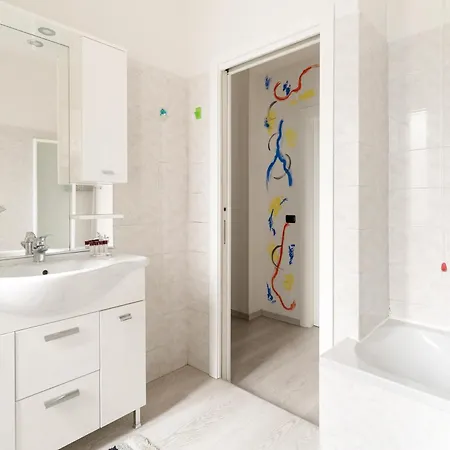 Guesthost - Gelsomini Apartment Mailand