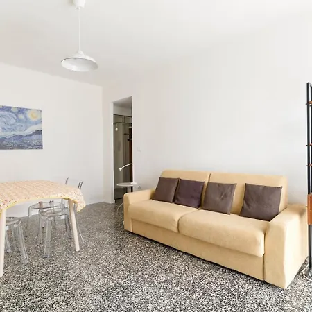 Apartamento Guesthost - Citta Studi With Balcony Milán