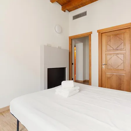 Guesthost - San Michele Del Carso Cozy Apartment Mailand