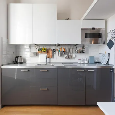 Apartmán Guesthost - Mm Tolstoj - Milán