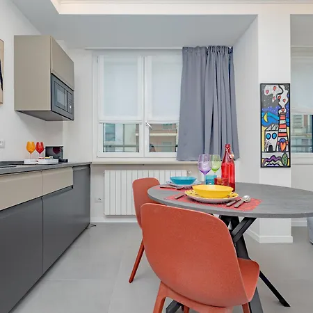 Apartmán Guesthost - Cosy Milano- Buenos Aires & Loreto *