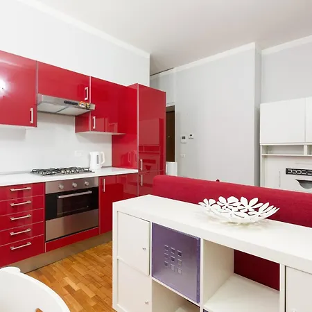 Appartement Guesthost - M3 Lodi Trendy Red Milan