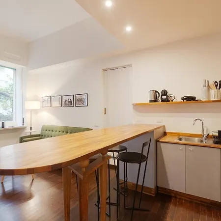 Guesthost - Modern And Cozy Near Amendola M1 * Milán