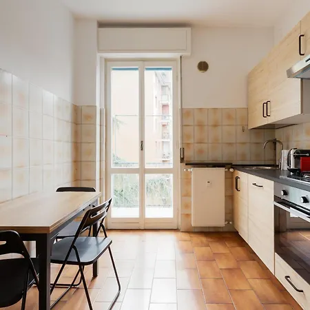 Guesthost - Charming Navigli! Functional דירה מילאנו
