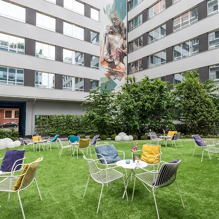 Nyx By Leonardo Milano