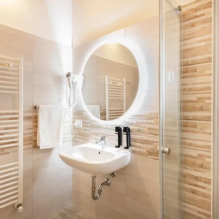 Relstay - Amendola Aparthotel Milán