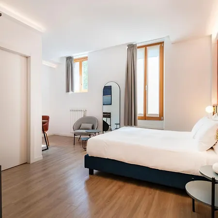 Relstay - Amendola 4* Milán