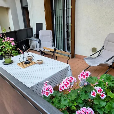 Апартаменты Loft Moderno Con Terrazzo