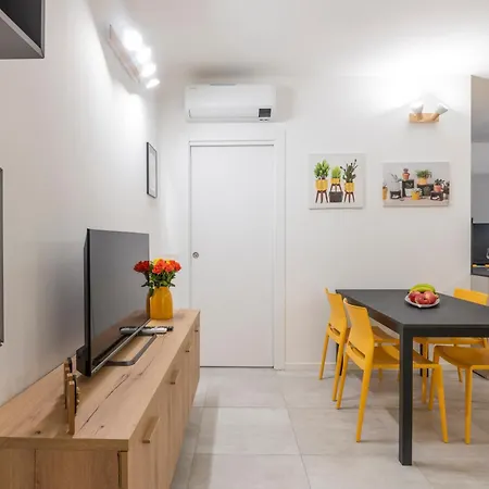 La Casa Sul Naviglio Di Debora