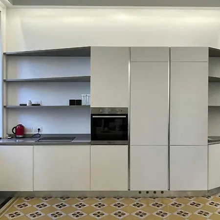 Davide Host Urban Garden 20 Min Duomo *