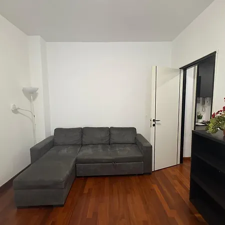 Gori Apartament Mediolan