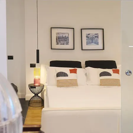 Apartament Comecasa Sforza Chic -10 Min Walk From Duomo Mediolan