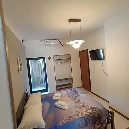 Casettanovara Apartment