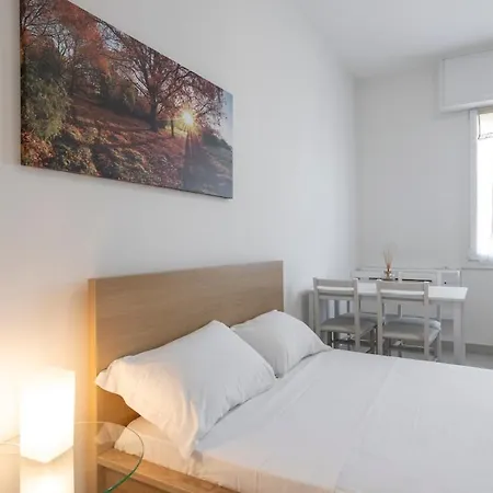Vodice 13-silent & Bright - B Apartament Mediolan