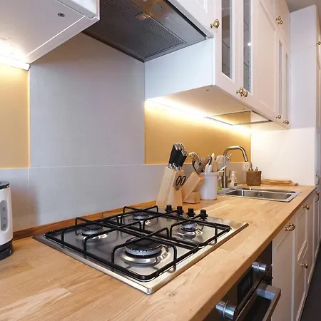 Apartment Charming Two Bedroom - Navigli *