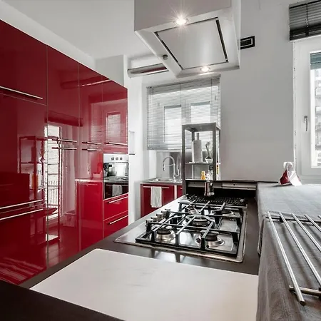 Quite And Bright Tortona District Apartament