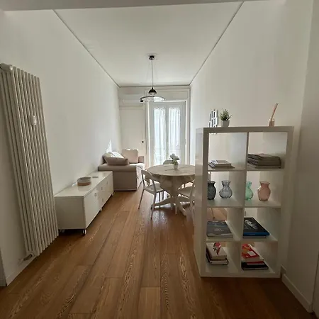 San Gregorio Apartment *