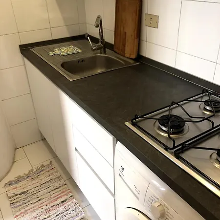 Cozy In Heart Of Isola *