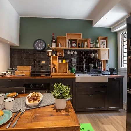 Roncaglia, 27 - Comfort & Character Apartamento