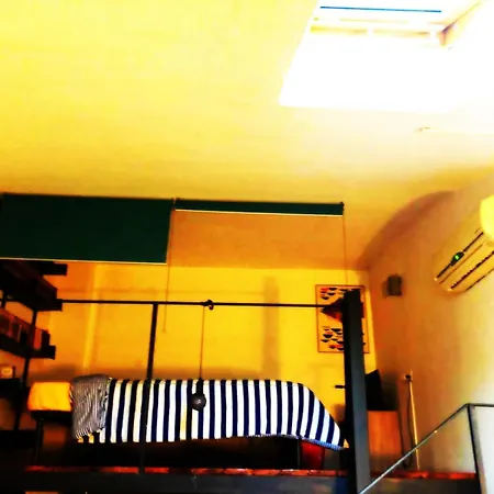 Oda ve Kahvaltı Loft Bovisa 4*