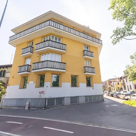 Apartament Beautiful Two-room In Maggiolina Mediolan