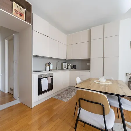 Beautiful Two-room In Maggiolina Apartament Mediolan