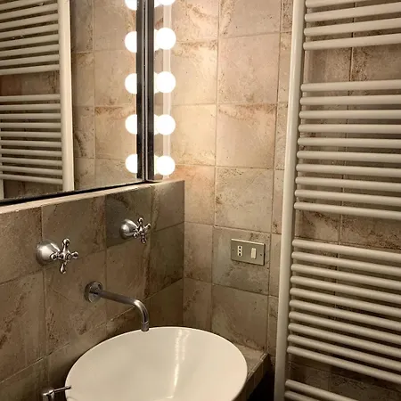 Loft Industriale In Zona Darsena Milaan