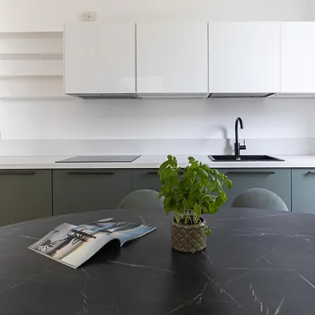 Italianway Comfort - Naviglio Pavese 14 * Milano